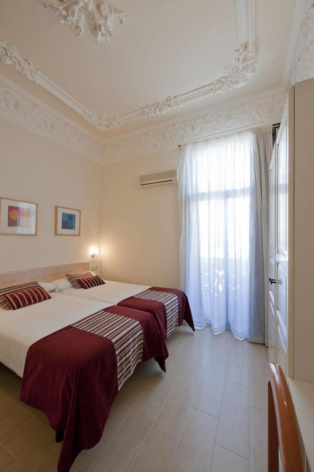 Gæstehus Hostal Central Barcelona 2*